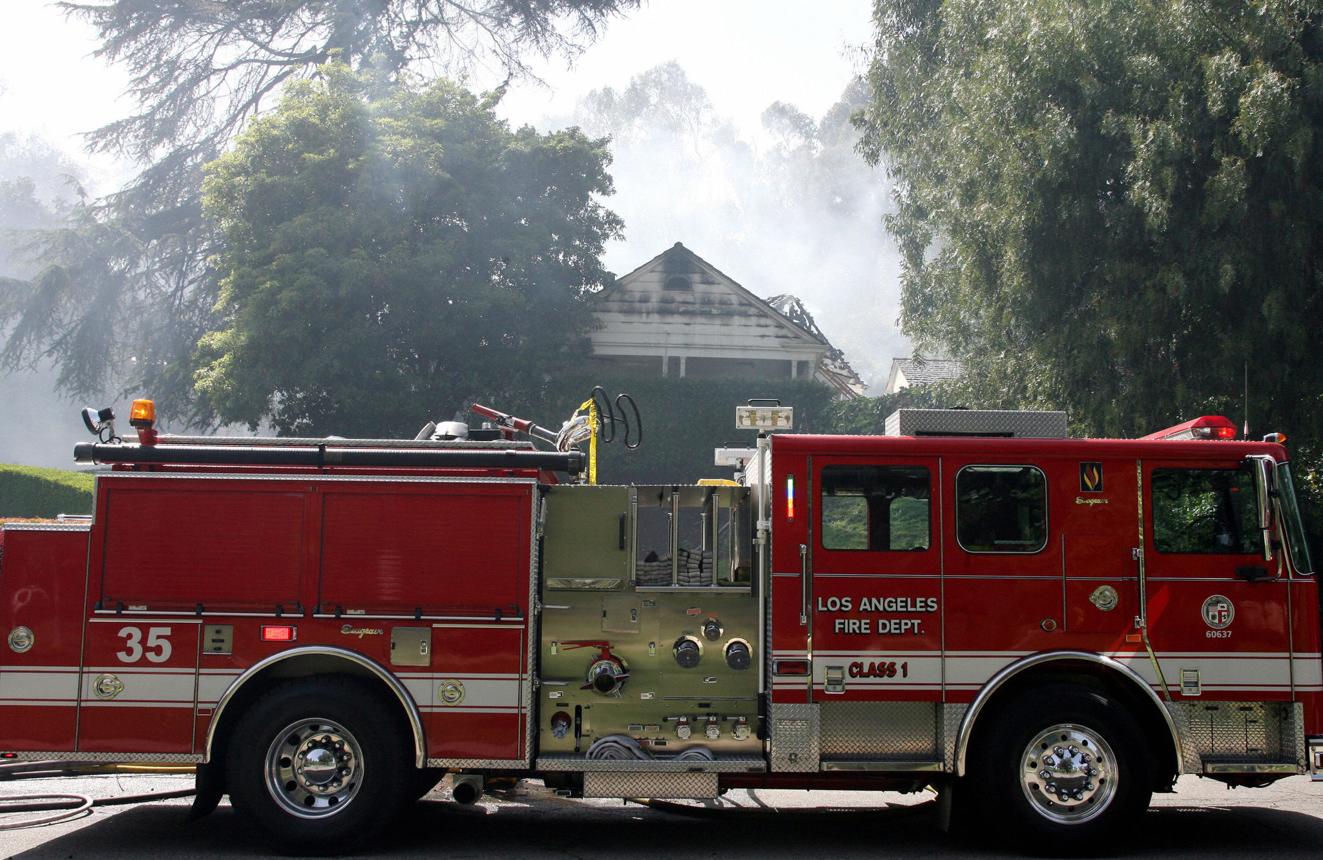 Cerritos Fire Today: Crews Battle Structure Blaze in Los Angeles County Neighborhood